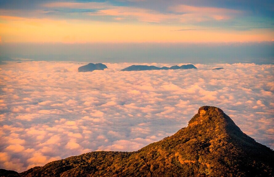 Adams Peak Gallery 1